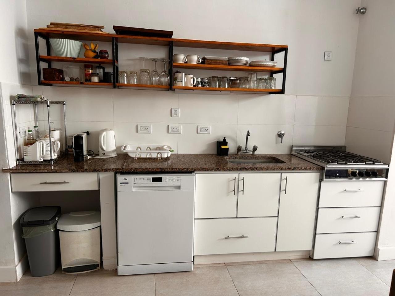 En Gueemes Cerca De Todo Apartamento *