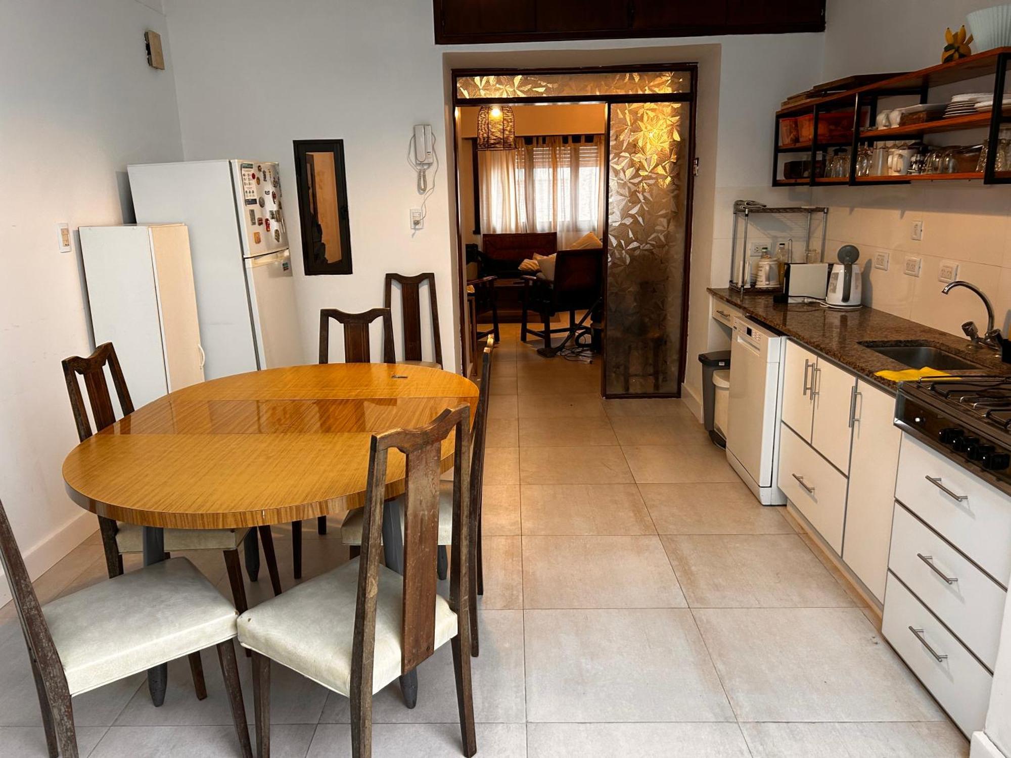 En Gueemes Cerca De Todo Apartamento
